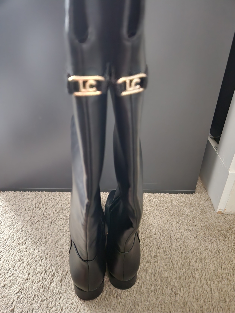NWT Liz Claiborne LC Dover Black Knee High Faux Leather Boots Women's Size 7M - Picture 9 of 15